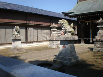 冨士八幡神社・内部